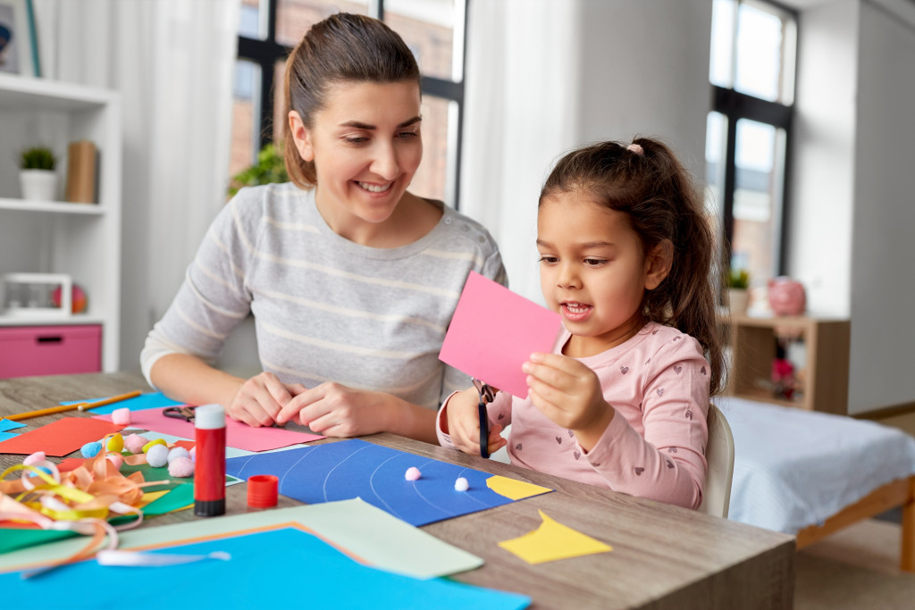 Arts and crafts for kid and parent